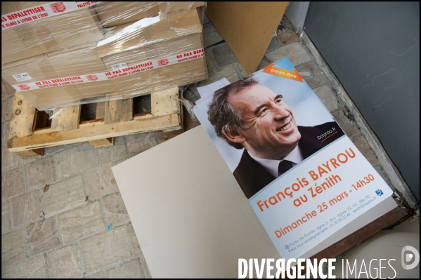 Affiches de campagne de François Bayrou.