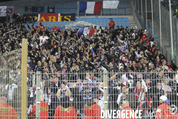 Les Supporters parisiens au Vélodrome