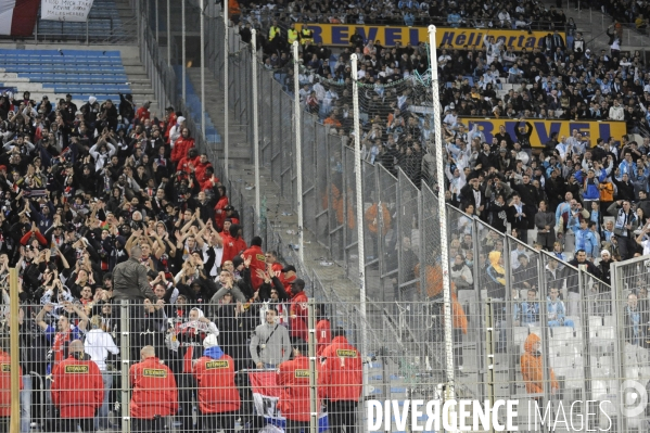 Les Supporters parisiens au Vélodrome