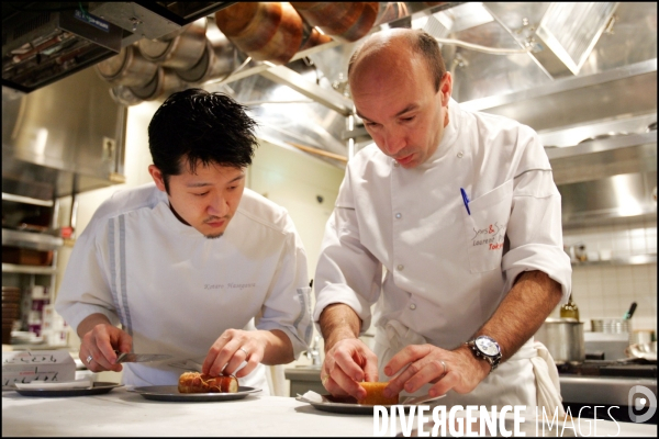 Le cuisinier Laurent POURCEL dans son restaurant de Tokyo