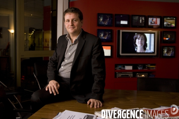 Rodolphe Belmer, directeur général adjoint du groupe Canal+  et directeur général de la chaîne Canal+  dans son bureau de boulogne
