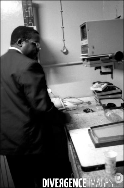 Le Journal quotidien  Noticias  à Maputo, Mozambique. Juillet 2009.