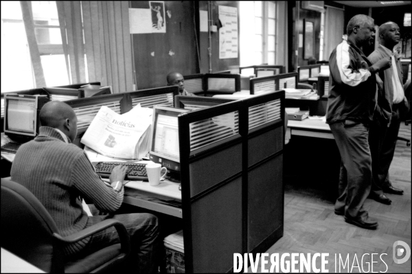 Le Journal quotidien  Noticias  à Maputo, Mozambique. Juillet 2009.