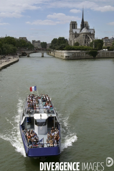 Paris, paysages, batiments et details