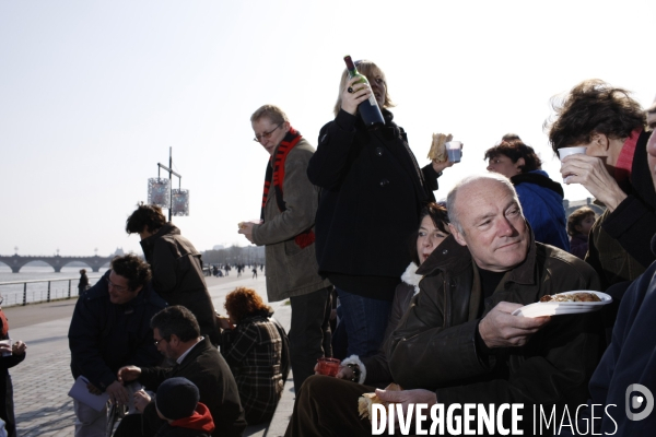 Campagne pour les municipales a Bordeaux