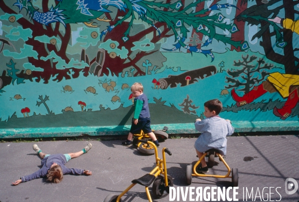 Écoles(s) maternelle(s) /// Kindergarten