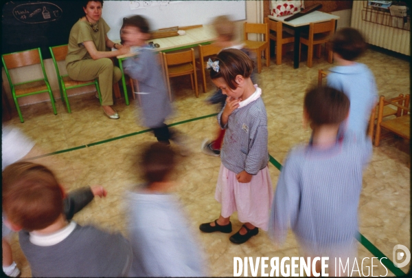 Écoles(s) maternelle(s) ///  Kindergarten