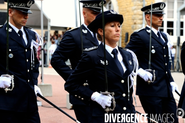 Manuel VALLS à l Ecole Nationale Supérieure de la Police