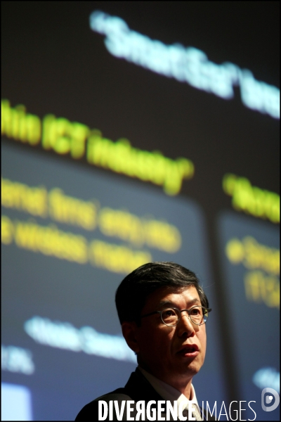 WIS, salon des nouvelles technologies à Séoul / WIS, new technology exhibition in Seoul