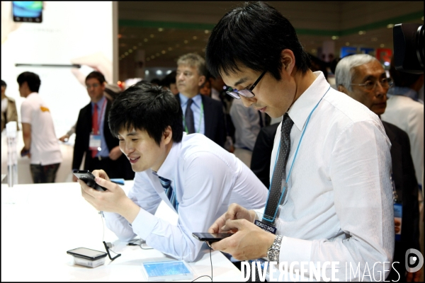 WIS, salon des nouvelles technologies à Séoul / WIS, new technology exhibition in Seoul