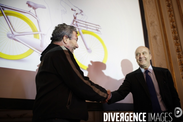 Philippe STARCK devoile le velo PIBAL