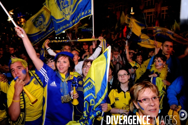 Supporters de l ASM à Clermont Ferrand le 29 Mai 2010