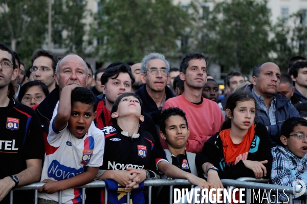 Septième titre consécutif pour l Olympique Lyonnais