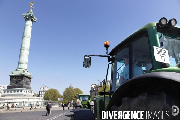 Manifestation d agriculteurs : 1300 tracteurs à Paris.