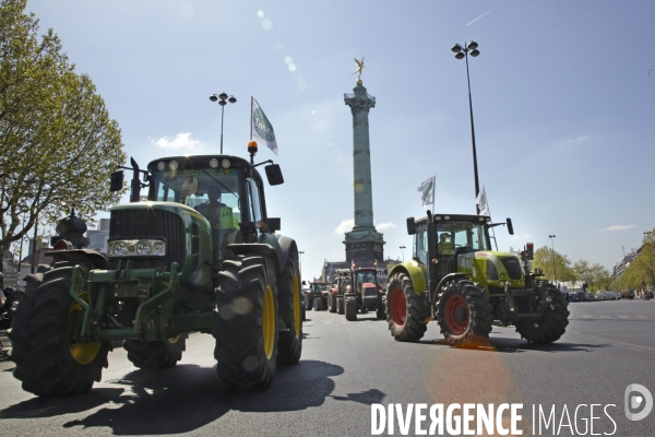 Manifestation d agriculteurs : 1300 tracteurs à Paris.