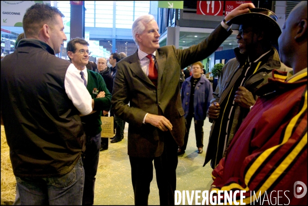 Michel Barnier au Salon de l Agriculture, le 21 février 2009.