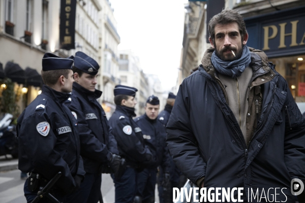 Marche pour l application de la Loi de réquisition (loi DALO).