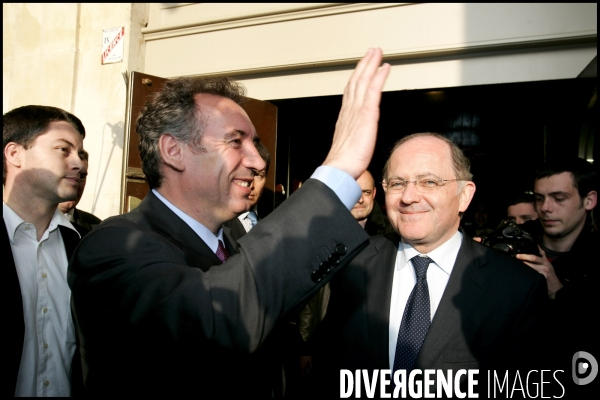 Francois bayrou rencontre francois goulard qui vient de lui annoncer son soutien .