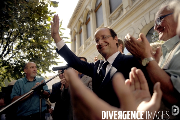 Francois hollande a cahors, tulle et a la fete de la rose de clergoux