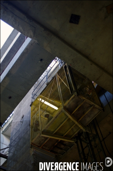 Travaux de prolongement de la ligne 12 du métro parisien à Aubervilliers. Octobre 2011.