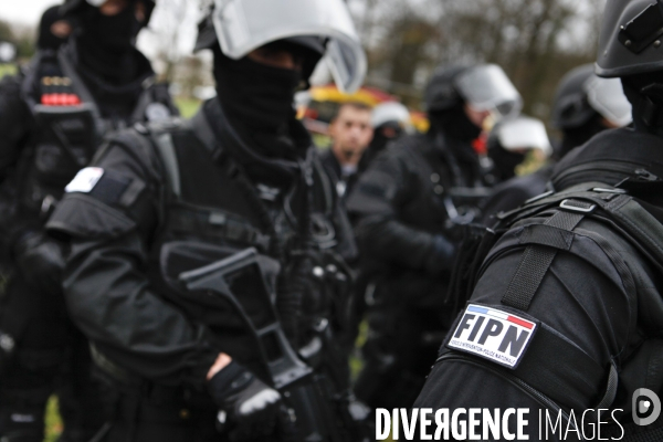 Creation de la fipn ( force d   intervention de la police nationale )