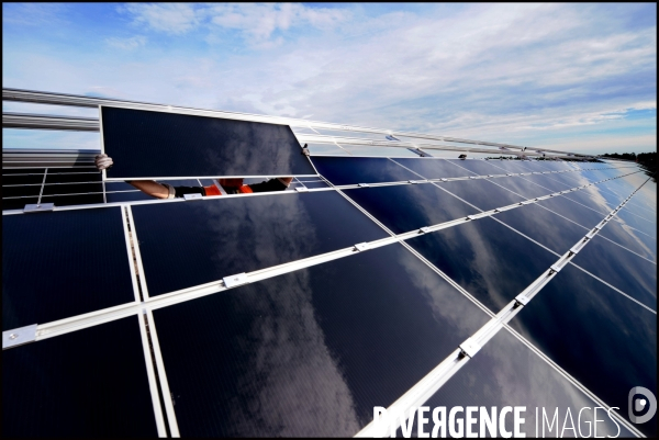 La centrale photovoltaïque du Gabardan dans les Landes