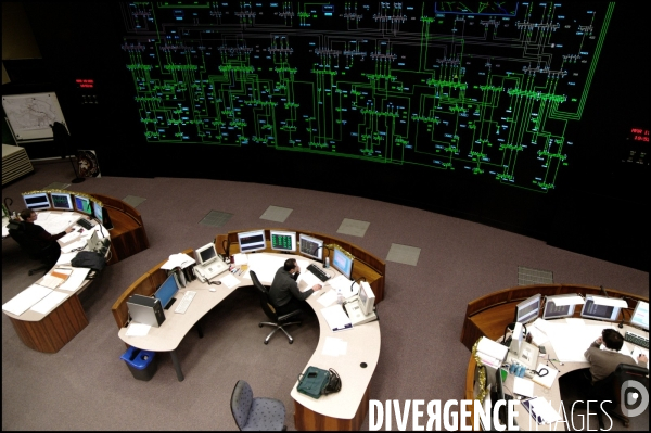 Salle de Dispatching RTE des réseaux électriques régions Normandie-Paris. 15 décembre 2009.