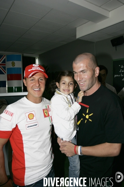 Zinedine ZIDANE et Michael SCHUMACHER au GP de France F1.