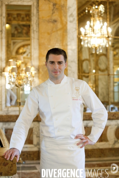 Christopher Hache nouveau chef des cuisines du Crillon et de son restaurant gastronomique  Les Ambassadeurs 