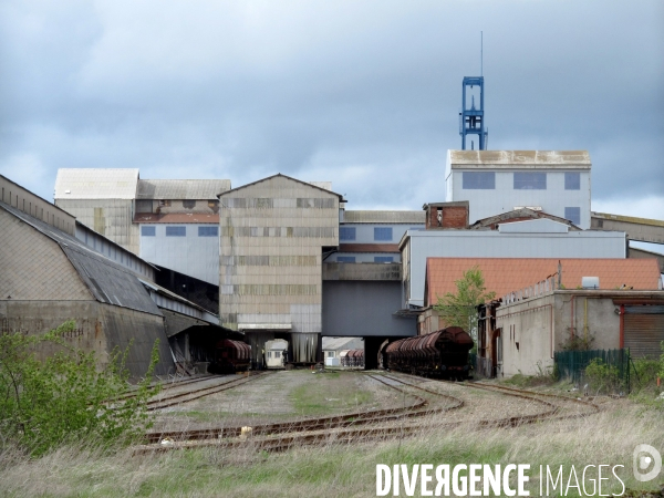 Mines de Potasse d Alsace, 10 ans après la fermeture. Avril 2012.