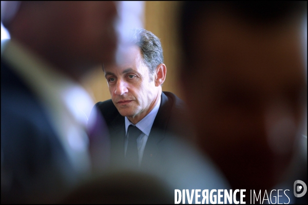 Sommet du G8 - Rencontre bilaterale entre Nicolas SARKOZY et Hu JINTAO