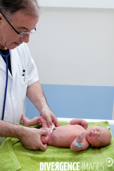 Maternite - Examen pediatrique #4