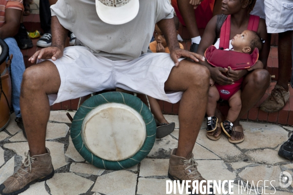 Guadeloupe : a portrait of an island #### portrait d une ile