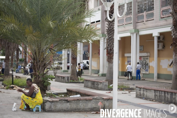 Guadeloupe : a portrait of an island #### portrait d une ile