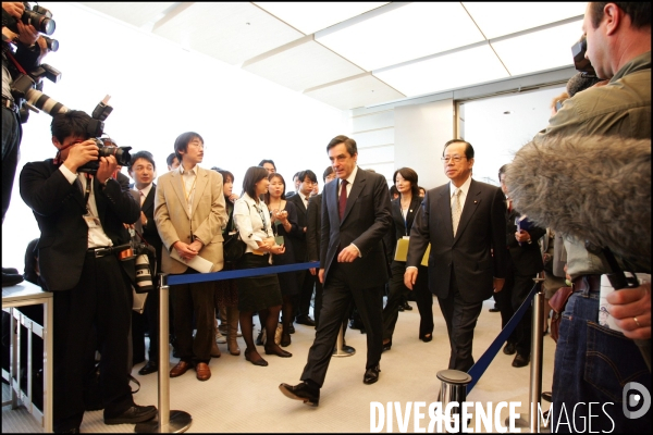 Visite de Francois Fillon au Japon