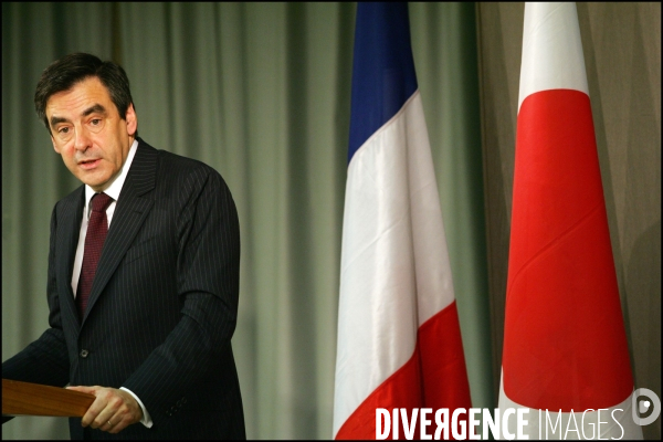 Visite de Francois Fillon au Japon