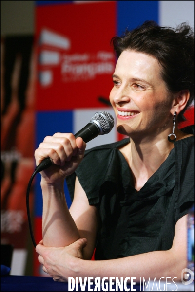 FESTIVAL DU FILM FRANCAIS TOKYO 2009 : Conférence de Presse de Juliette BINOCHE