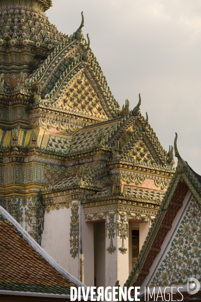 Illustration: Bouddhisme en Thaîlande, des temples et des hommes