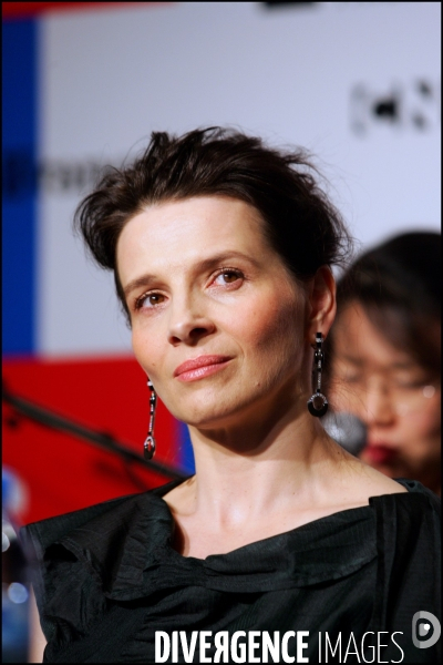 FESTIVAL DU FILM FRANCAIS TOKYO 2009 : Conférence de Presse de Juliette BINOCHE