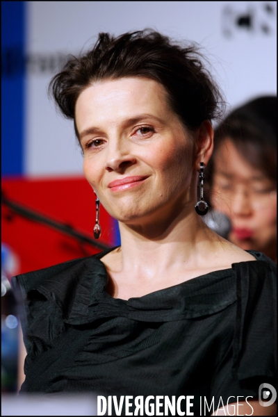 FESTIVAL DU FILM FRANCAIS TOKYO 2009 : Conférence de Presse de Juliette BINOCHE