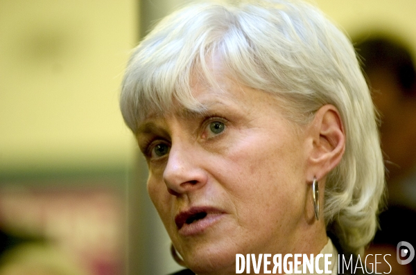 Françoise de Panafieu présente ses voeux.