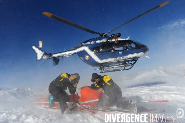 SECOURS EN MONTAGNE: Missions operationnelles des gendarmes du PGHM