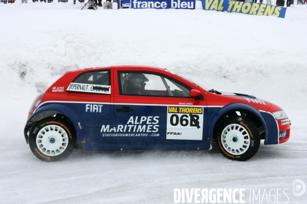 Jean-Pierre PERNAUT et Nathalie MARQUAY à Val Thorens.