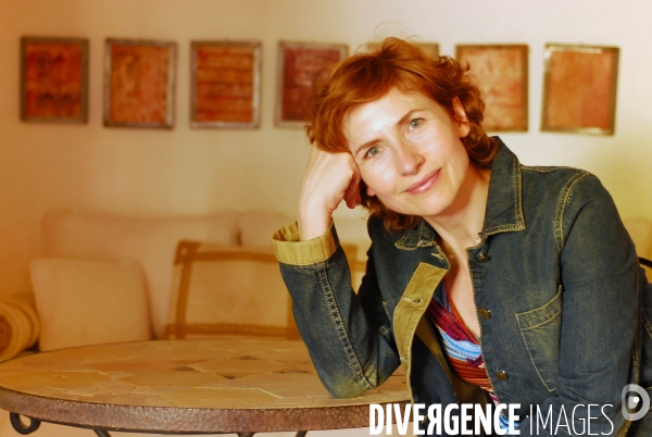 Marie BUNEL, comedienne a DJERBA (Tunisie)