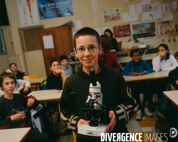 Enseignement , les collèges ///  Education, secondary schools