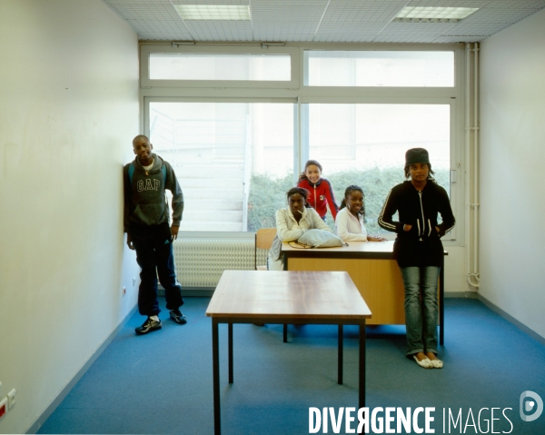 Enseignement , les collèges ///  Education, secondary schools
