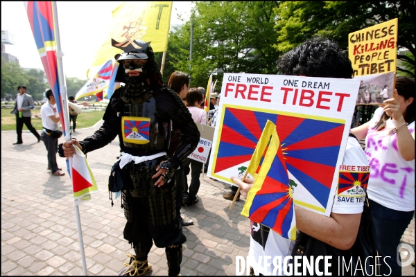 G8 - Manifestation pour la liberte du Tibet ( version Ami du Tibet )
