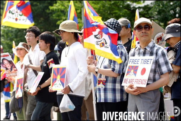 G8 - Manifestation pour la liberte du Tibet ( version Ami du Tibet )