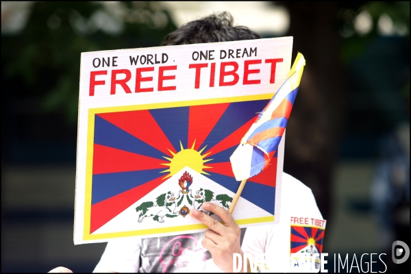 G8 - Manifestation pour la liberte du Tibet ( version Ami du Tibet )