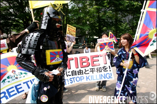 G8 - Manifestation pour la liberte du Tibet ( version Ami du Tibet )